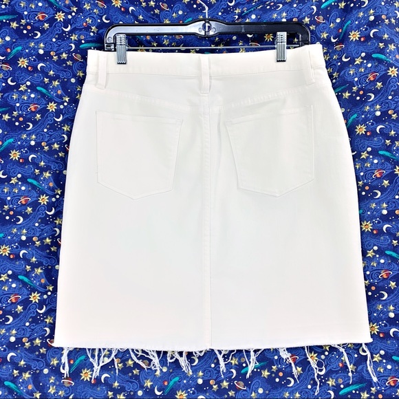 J. Crew Trademark White Jean Skirt, Raw Hem with Fray, Cotton Blend with Stretch - Picture 2 of 9